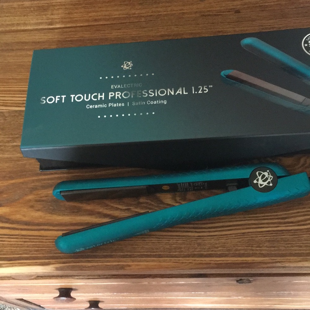 Evalectric Soft Touch Professional Straightener